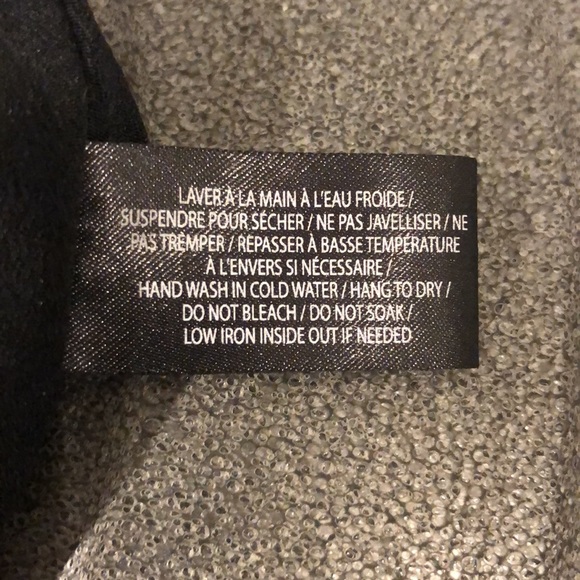 Simons icone Sleeveless black off shoulder top - Picture 9 of 9